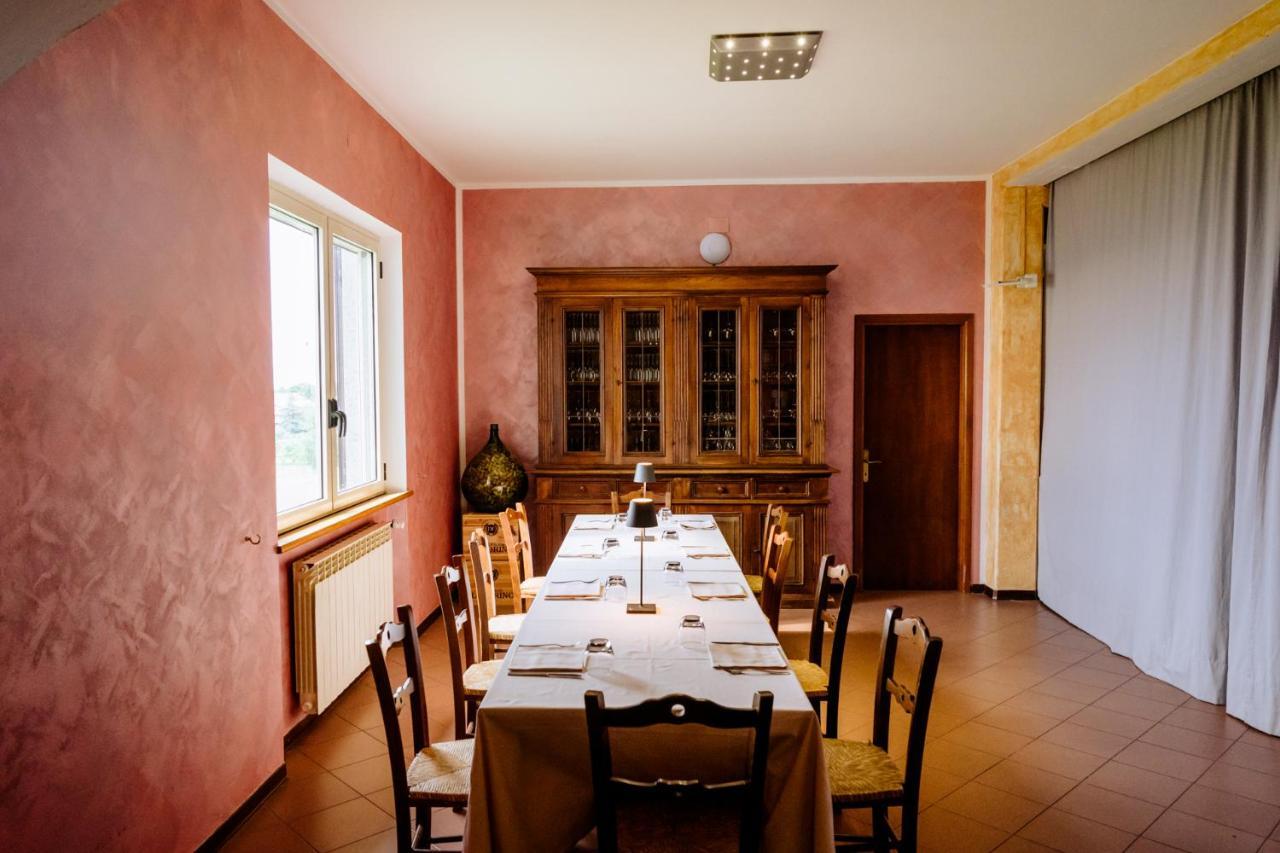 Hotel La Scottiglia E Ristorante Seggiano Exterior foto